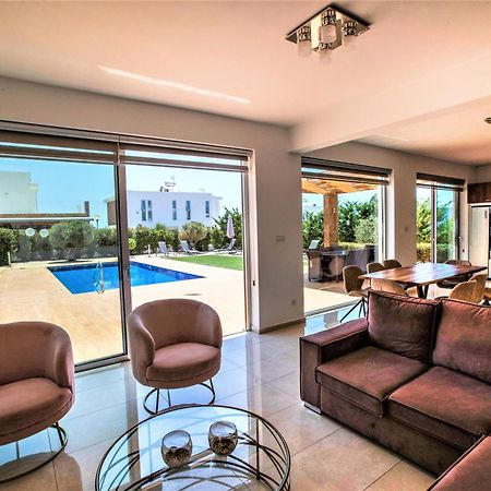 Coral Elite Residences コーラル・ベイ エクステリア 写真