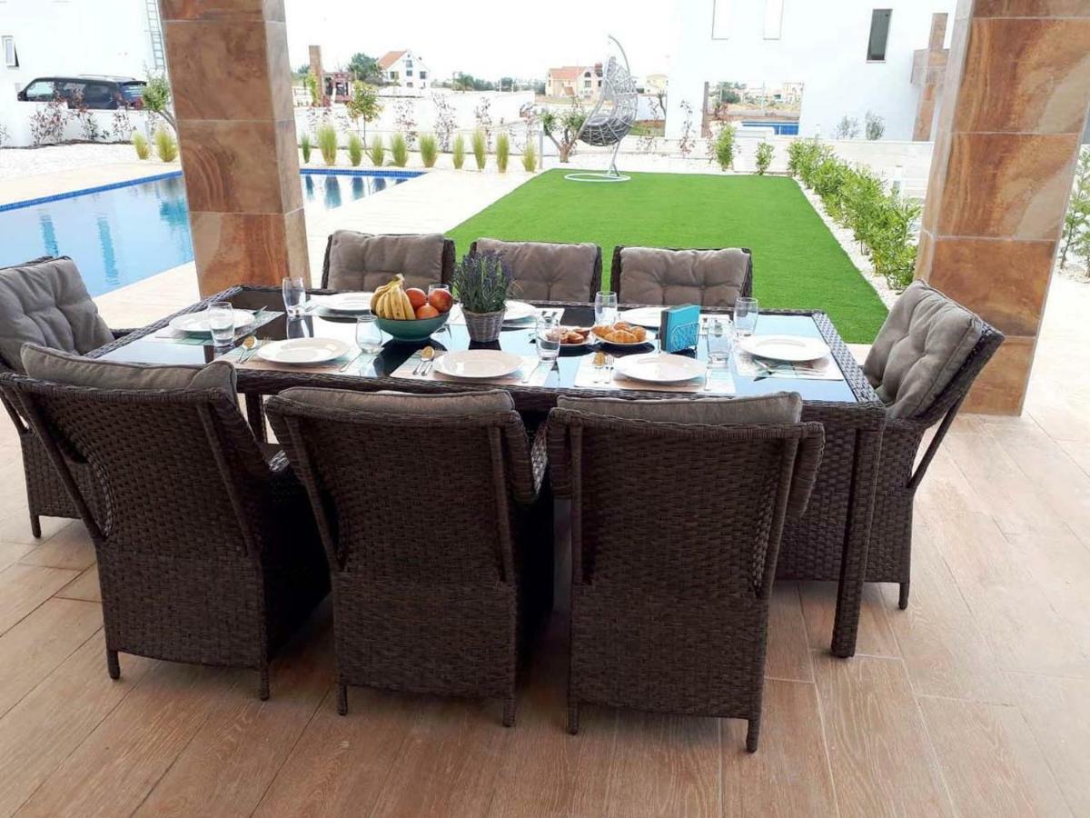 Coral Elite Residences コーラル・ベイ エクステリア 写真