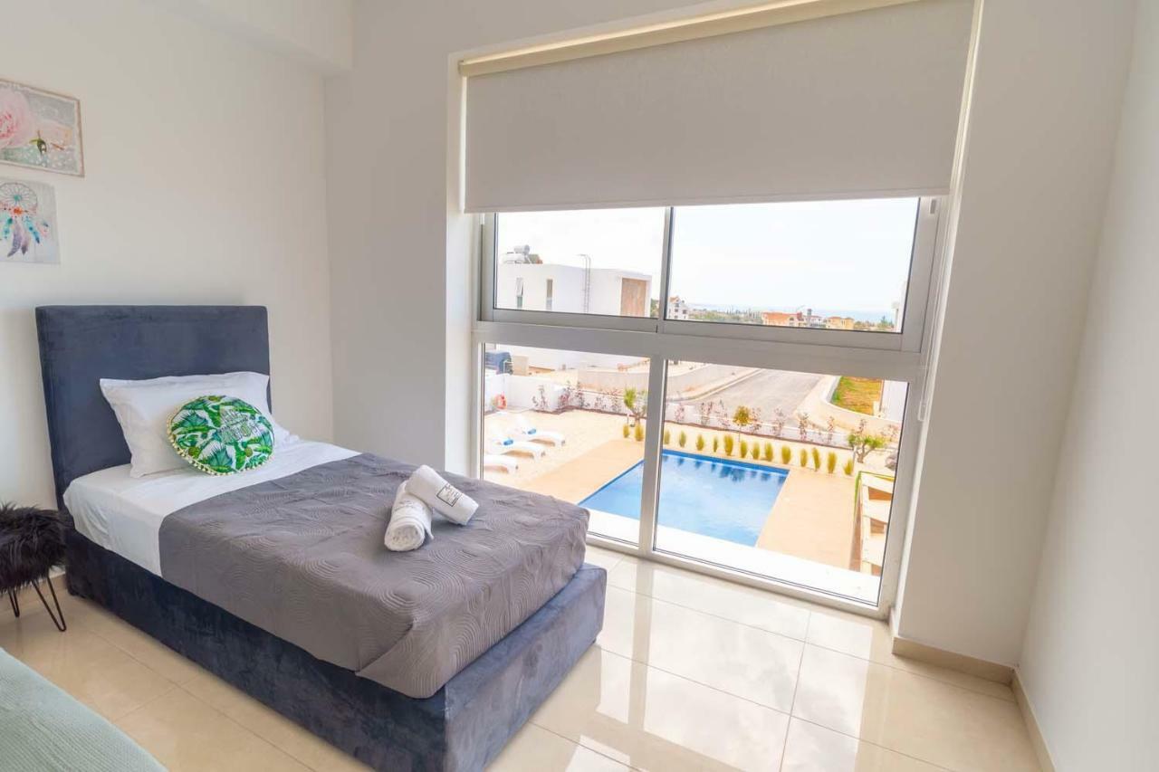 Coral Elite Residences コーラル・ベイ エクステリア 写真