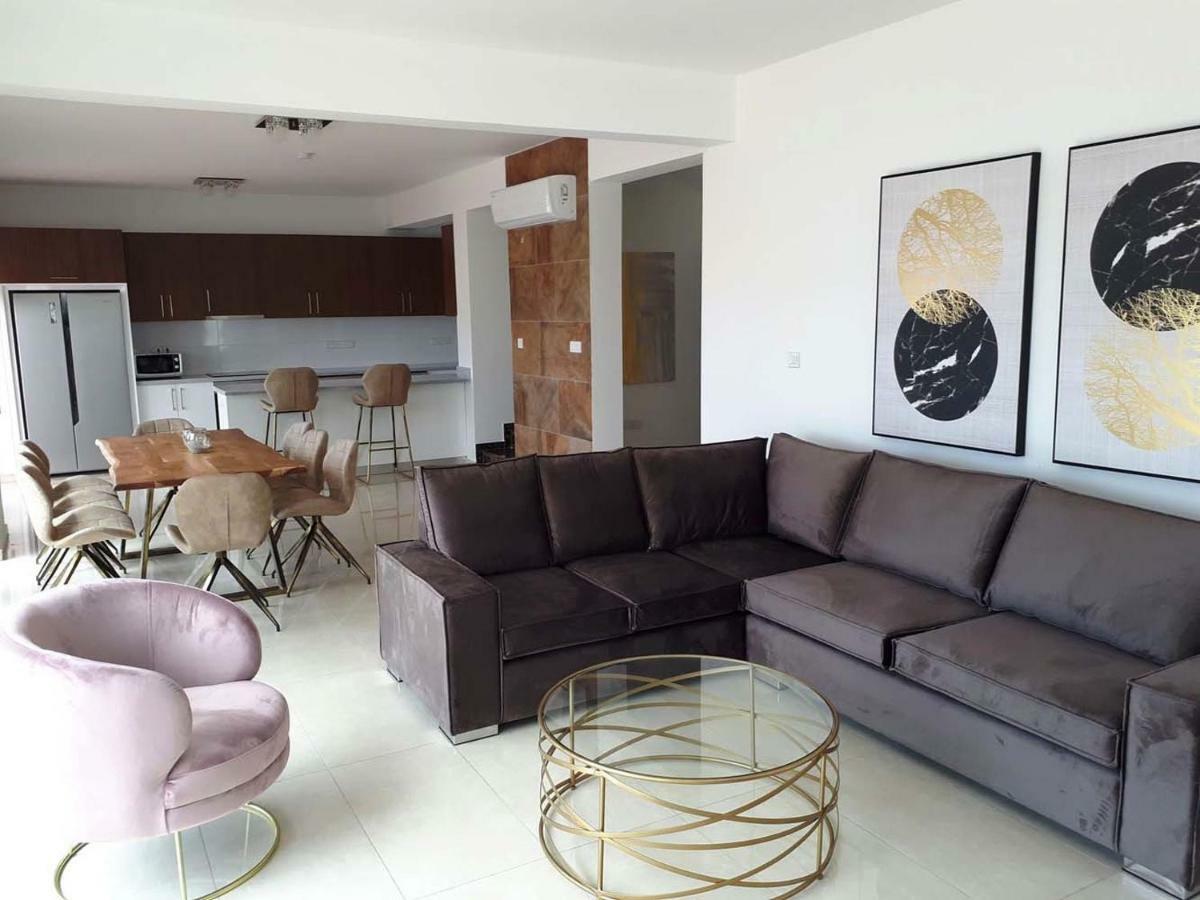 Coral Elite Residences コーラル・ベイ エクステリア 写真