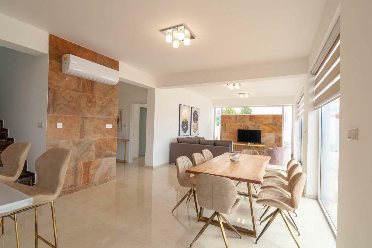 Coral Elite Residences コーラル・ベイ エクステリア 写真